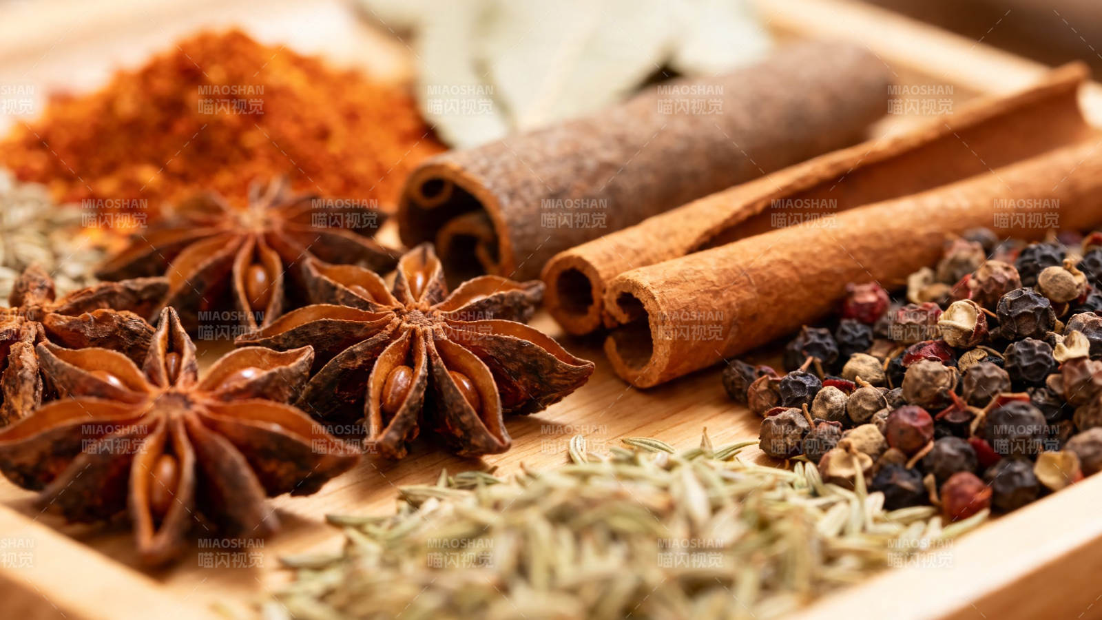 香料荟萃 八角桂皮胡椒等图片