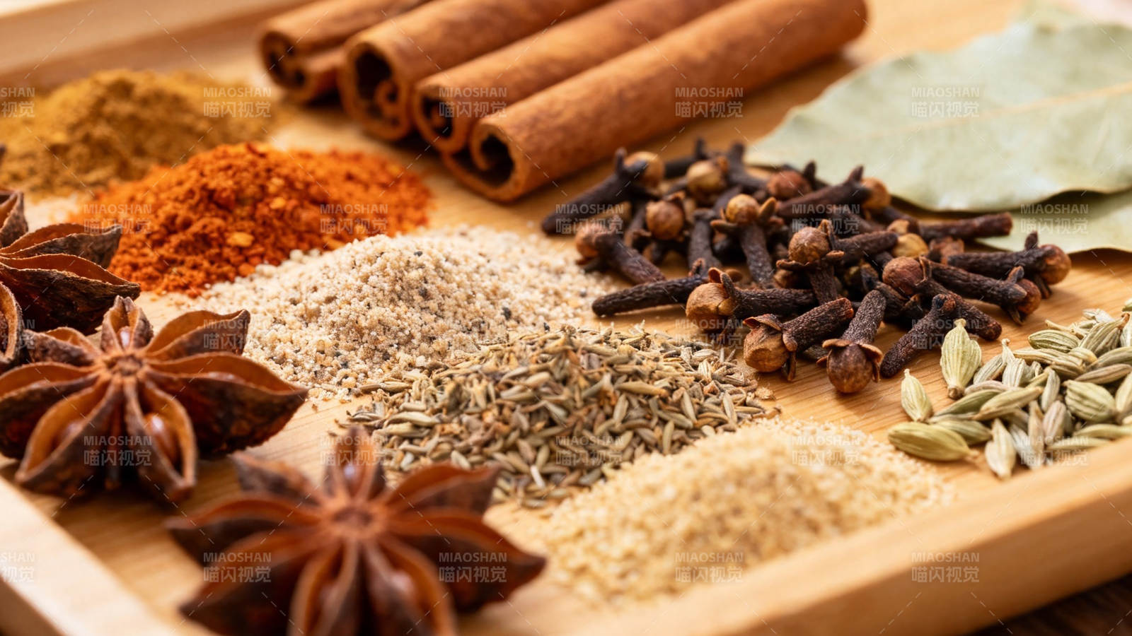 香料荟萃 八角桂皮丁香等图片