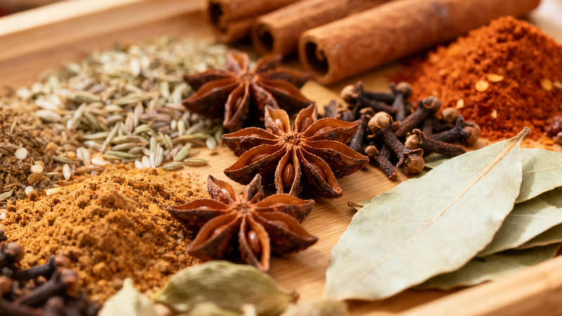 香料盛宴 八角桂皮香叶等图片