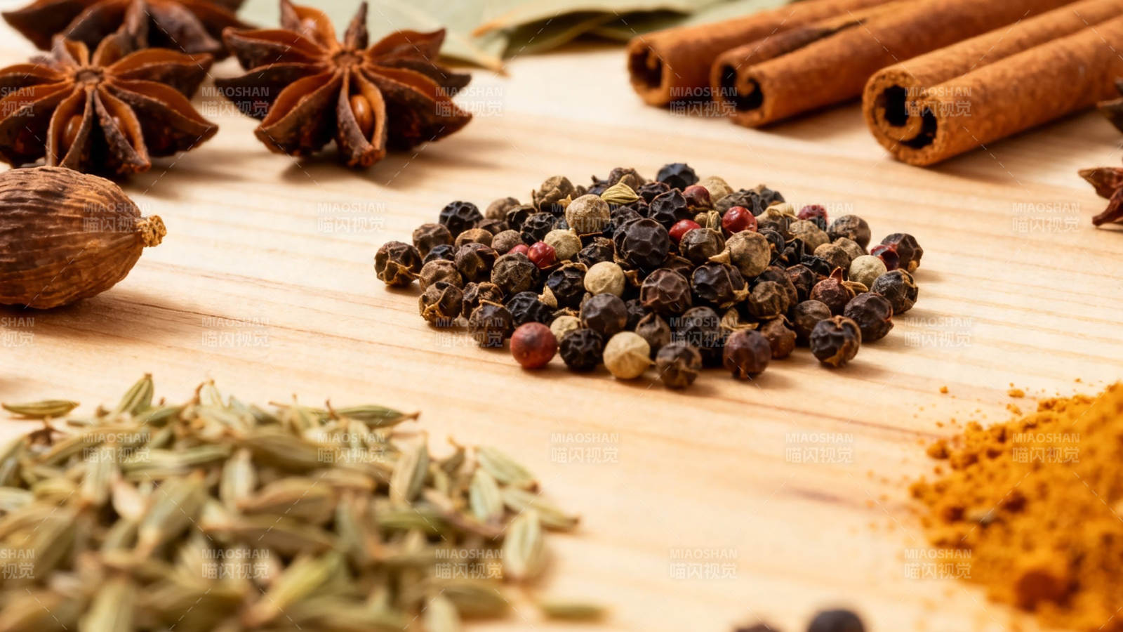 香料荟萃 八角胡椒桂皮等图片