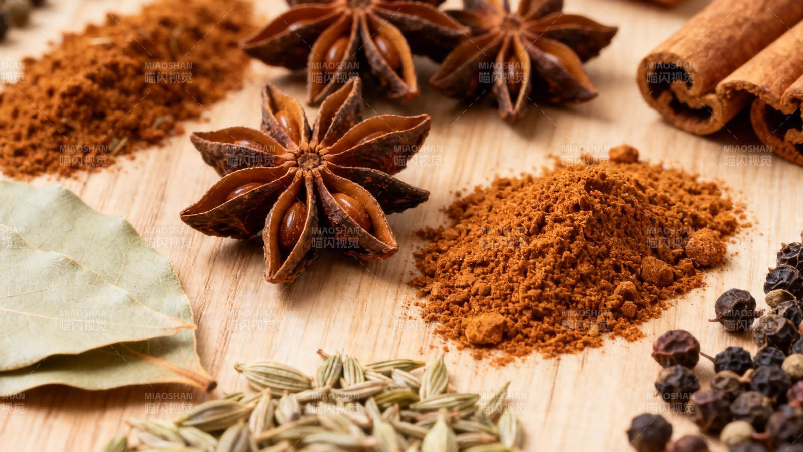 香料荟萃 八角桂皮花椒等图片