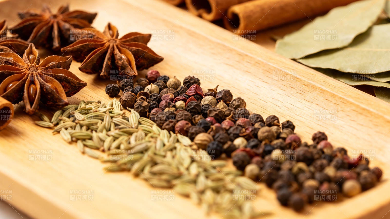 香料荟萃 八角胡椒茴香桂皮图片