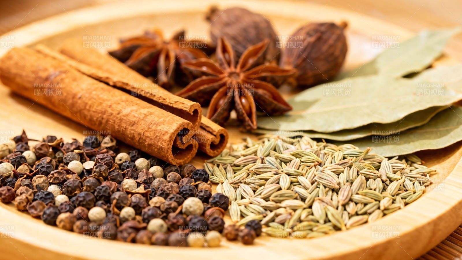 香料合集 桂皮八角胡椒等图片