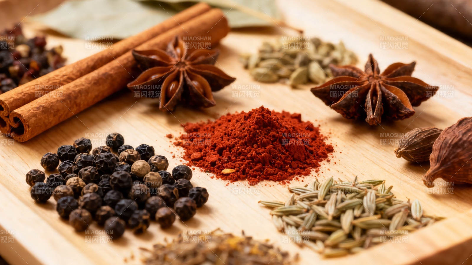 香料荟萃 八角桂皮胡椒等图片