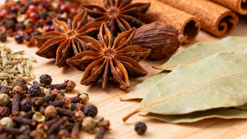 香料荟萃 八角桂皮香叶等图片