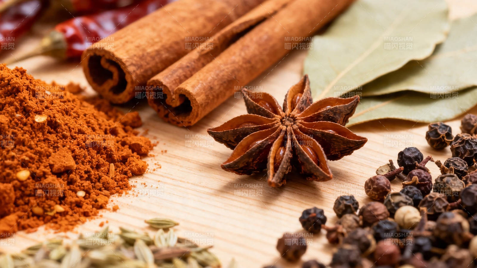 香料荟萃 八角桂皮花椒等图片