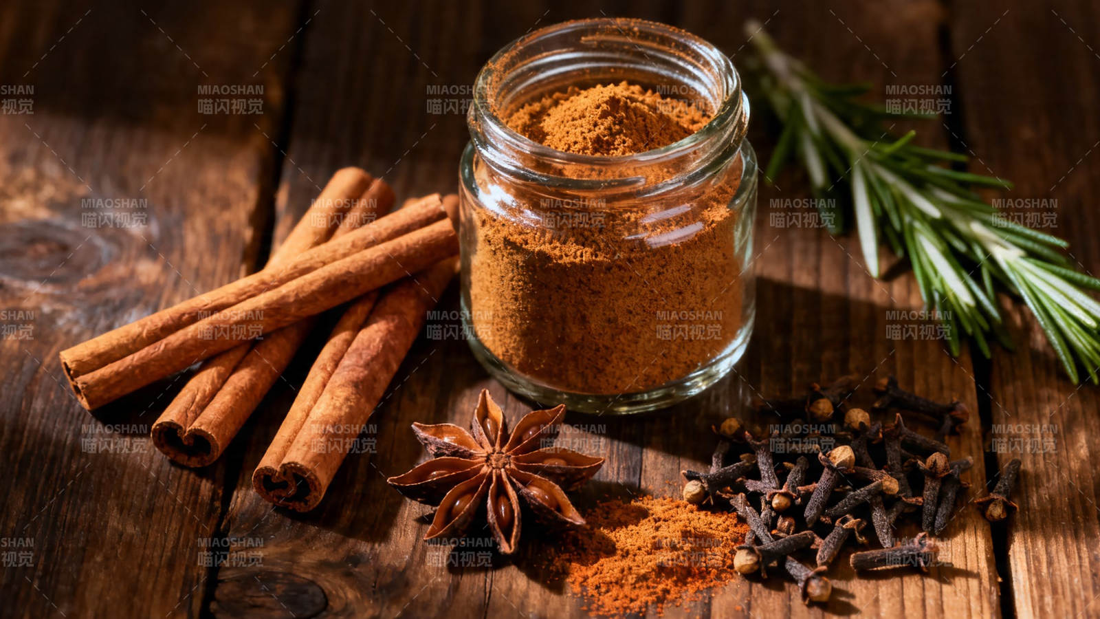 香料组合 肉桂 八角 丁香图片