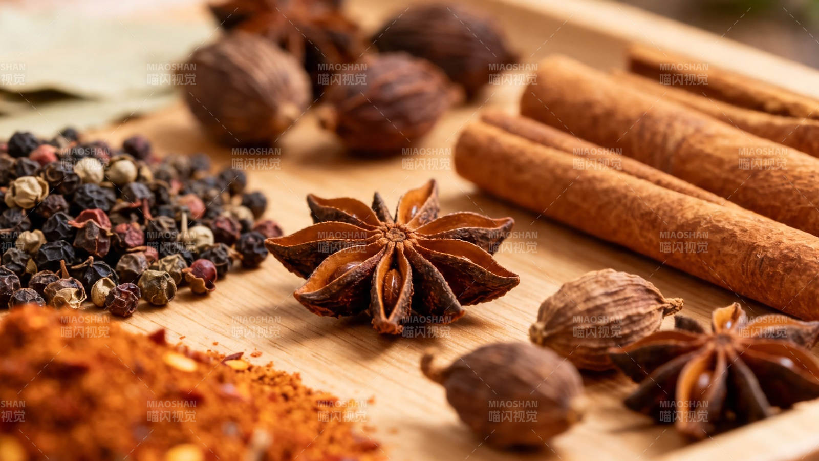 香料荟萃 八角桂皮花椒等图片