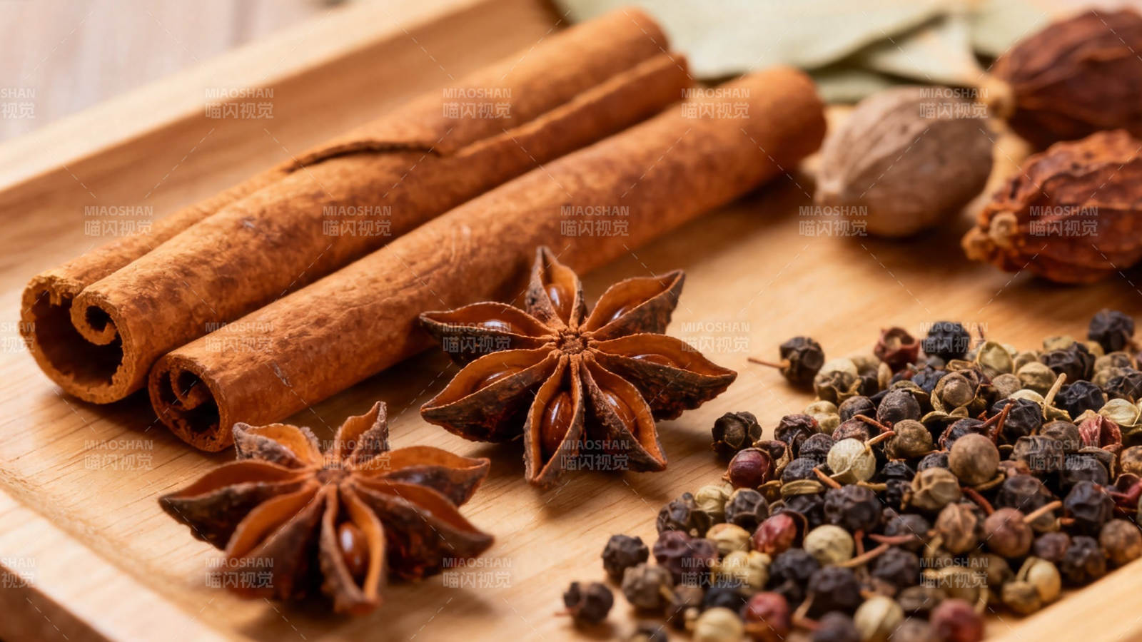 香料组合 桂皮八角胡椒图片