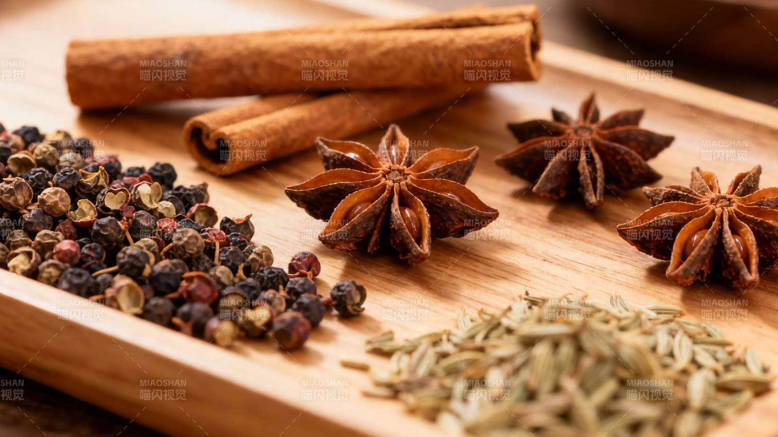 香料荟萃 桂皮八角胡椒茴香图片