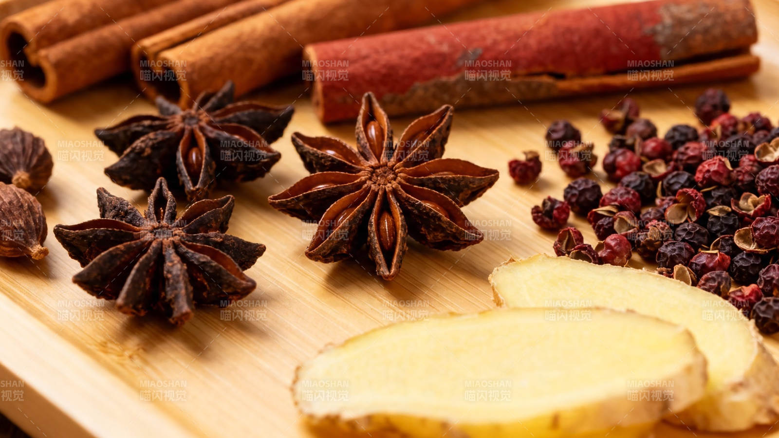 香料组合 八角桂皮姜花椒图片