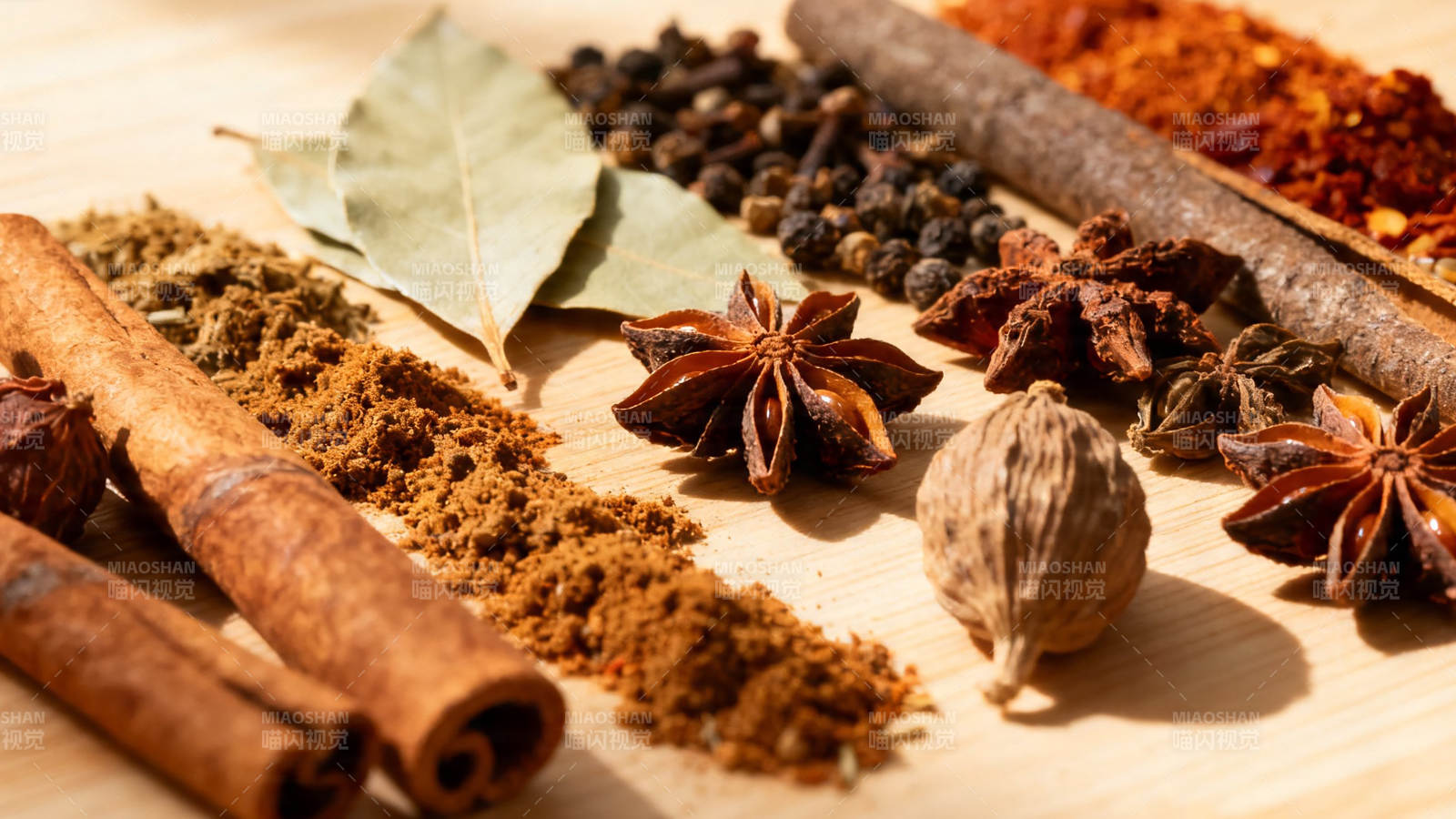 香料荟萃 八角桂皮花椒等图片