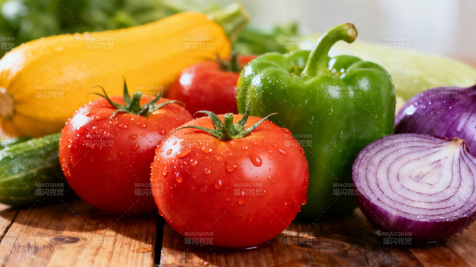 新鲜蔬菜特写 番茄青椒洋葱图片