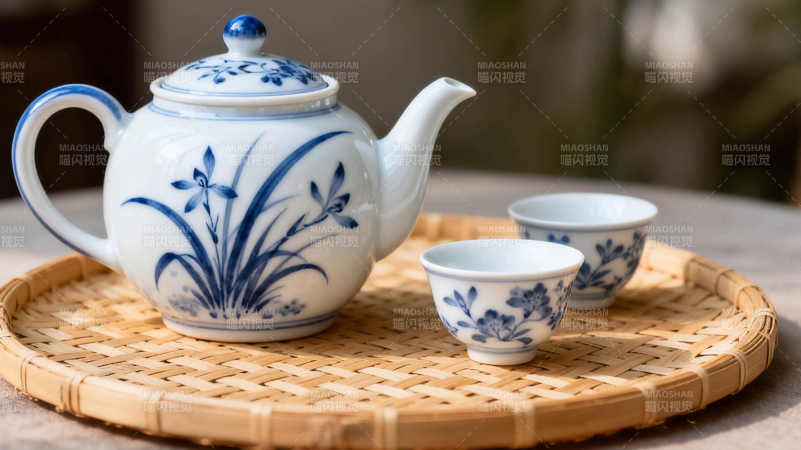 青花瓷茶具雅韵图片