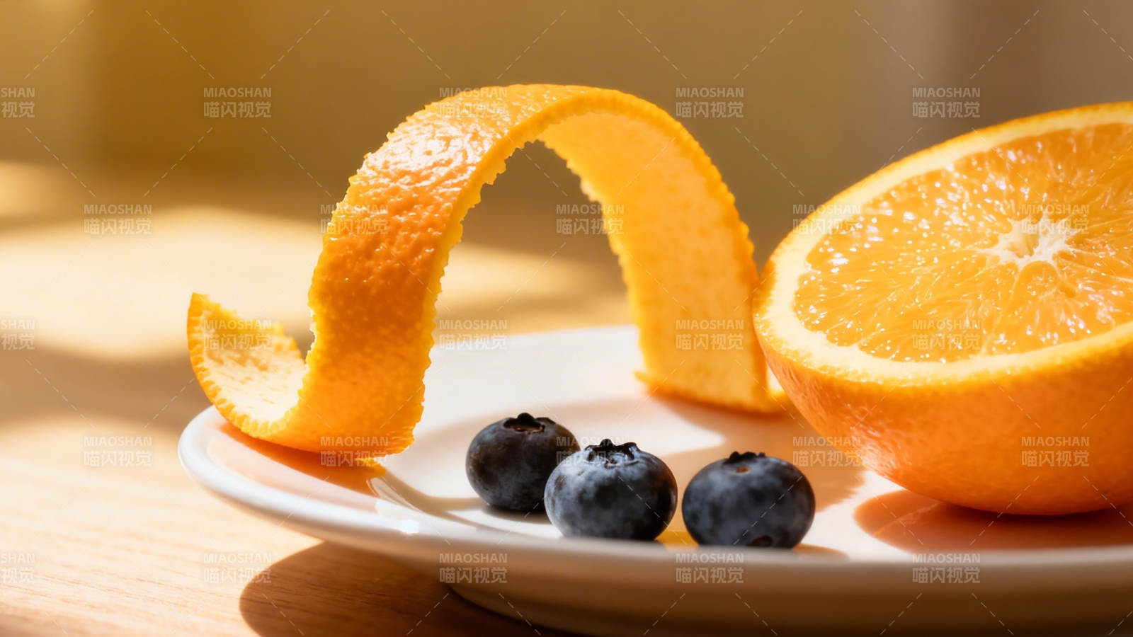 橙香蓝莓 清新果盘图片