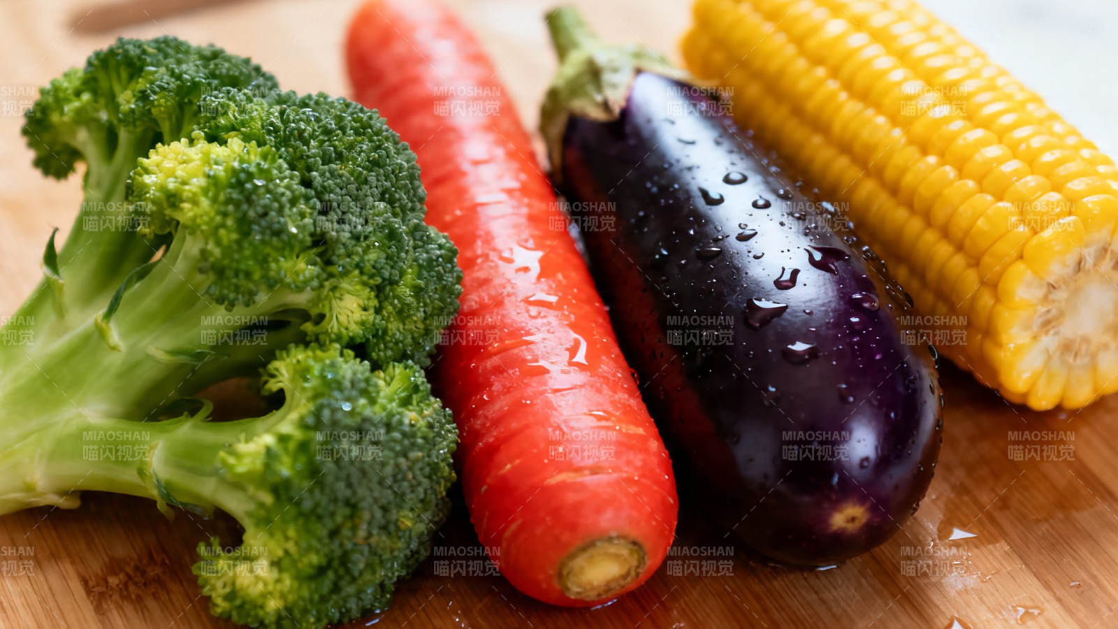 新鲜蔬菜 西兰花胡萝卜茄子玉米图片