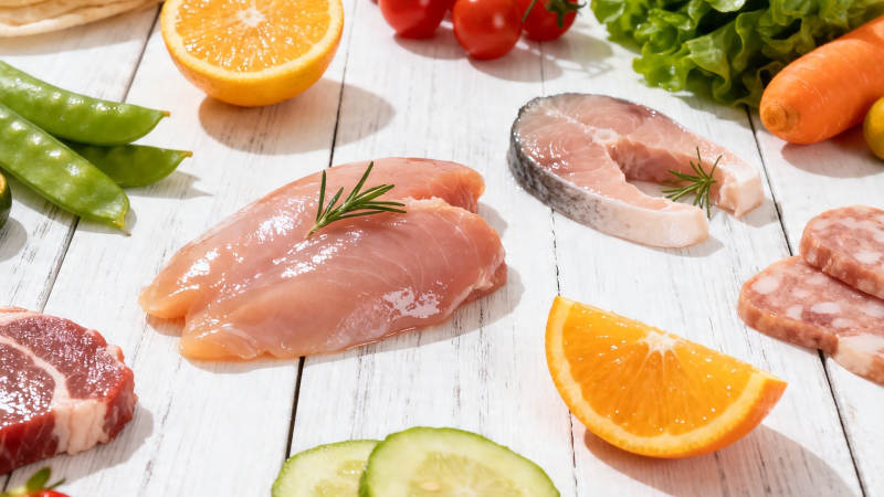 新鲜食材拼盘 肉鱼蔬果均衡搭配图片