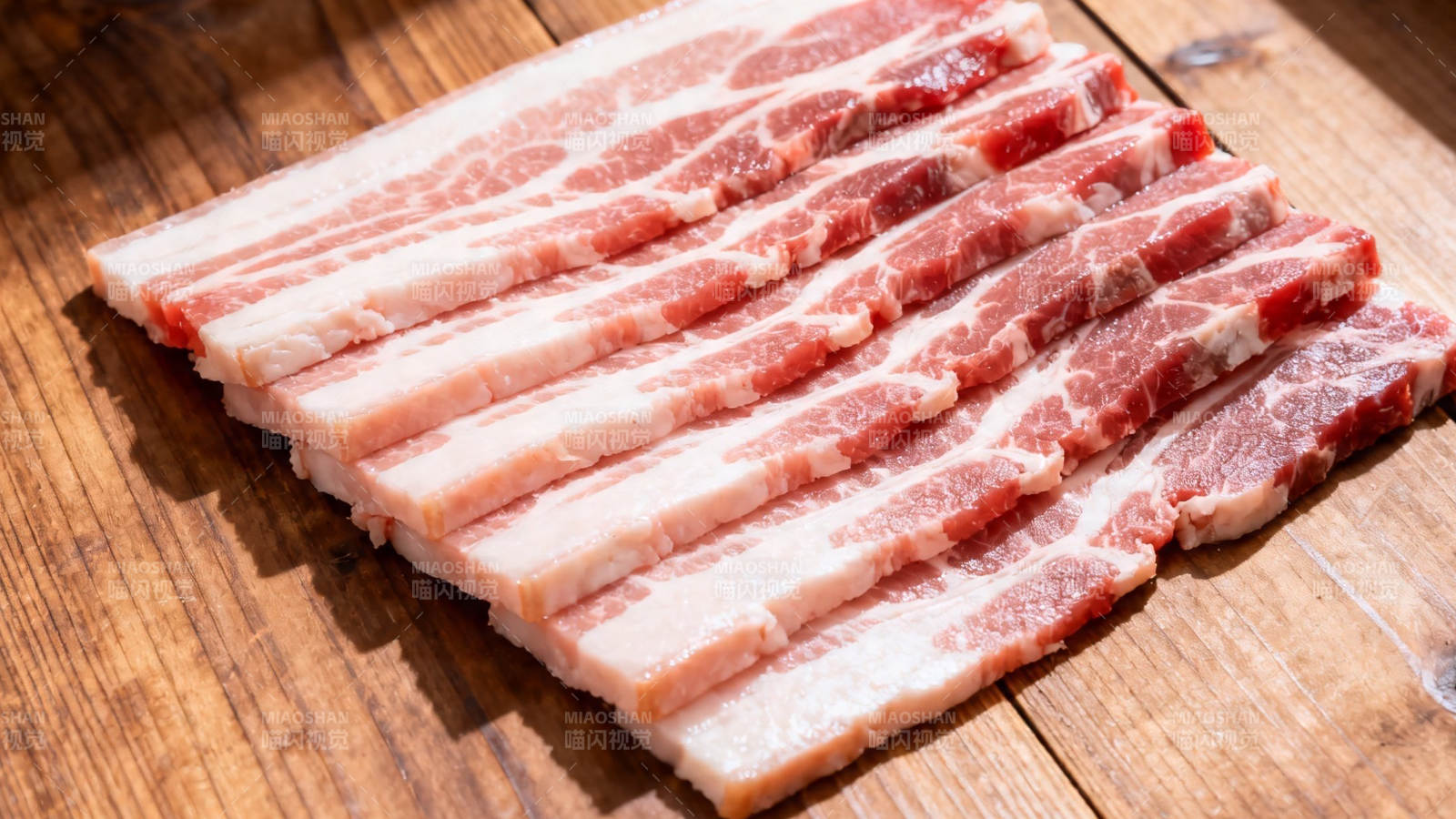 五花肉片 纹理分明诱人图片