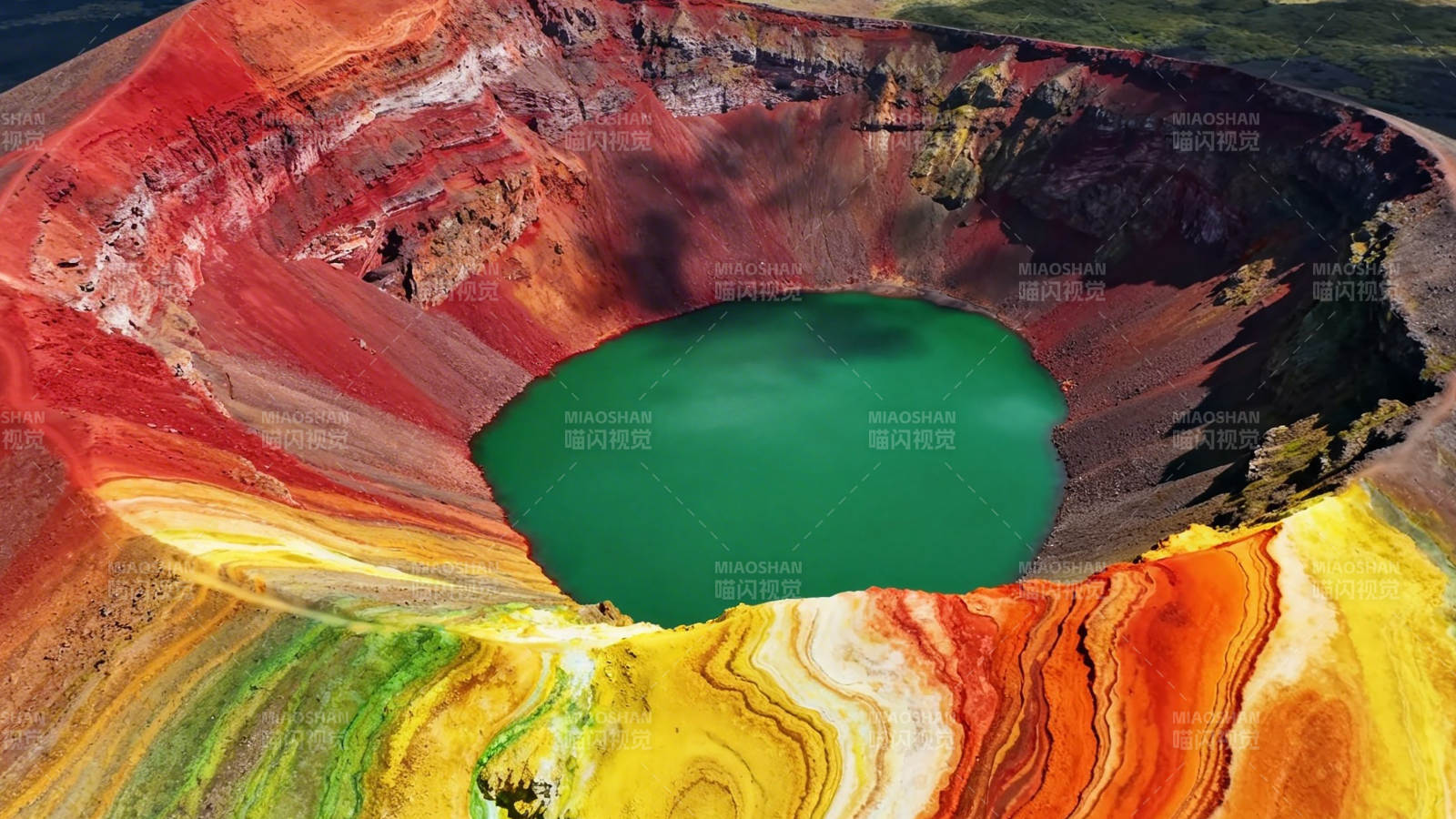 彩湖火山口 大地调色盘图片