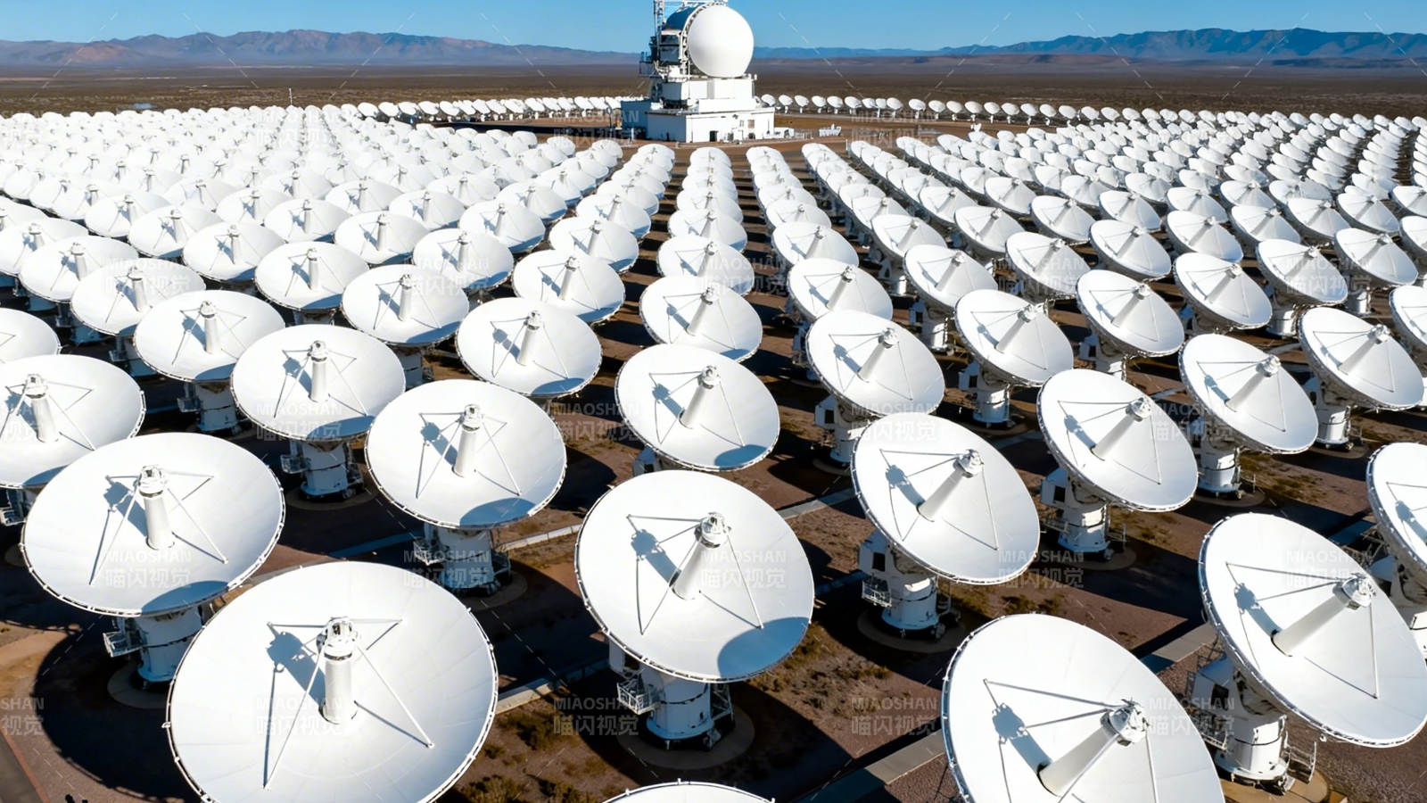 卫星天线阵列全景图图片