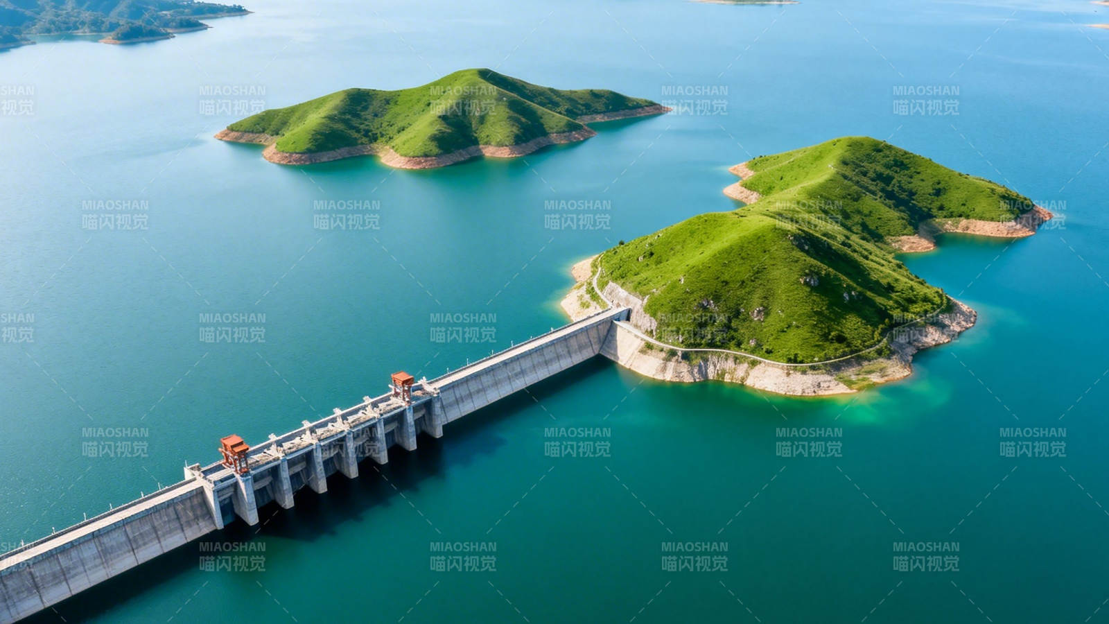 碧水青山绕大坝图片