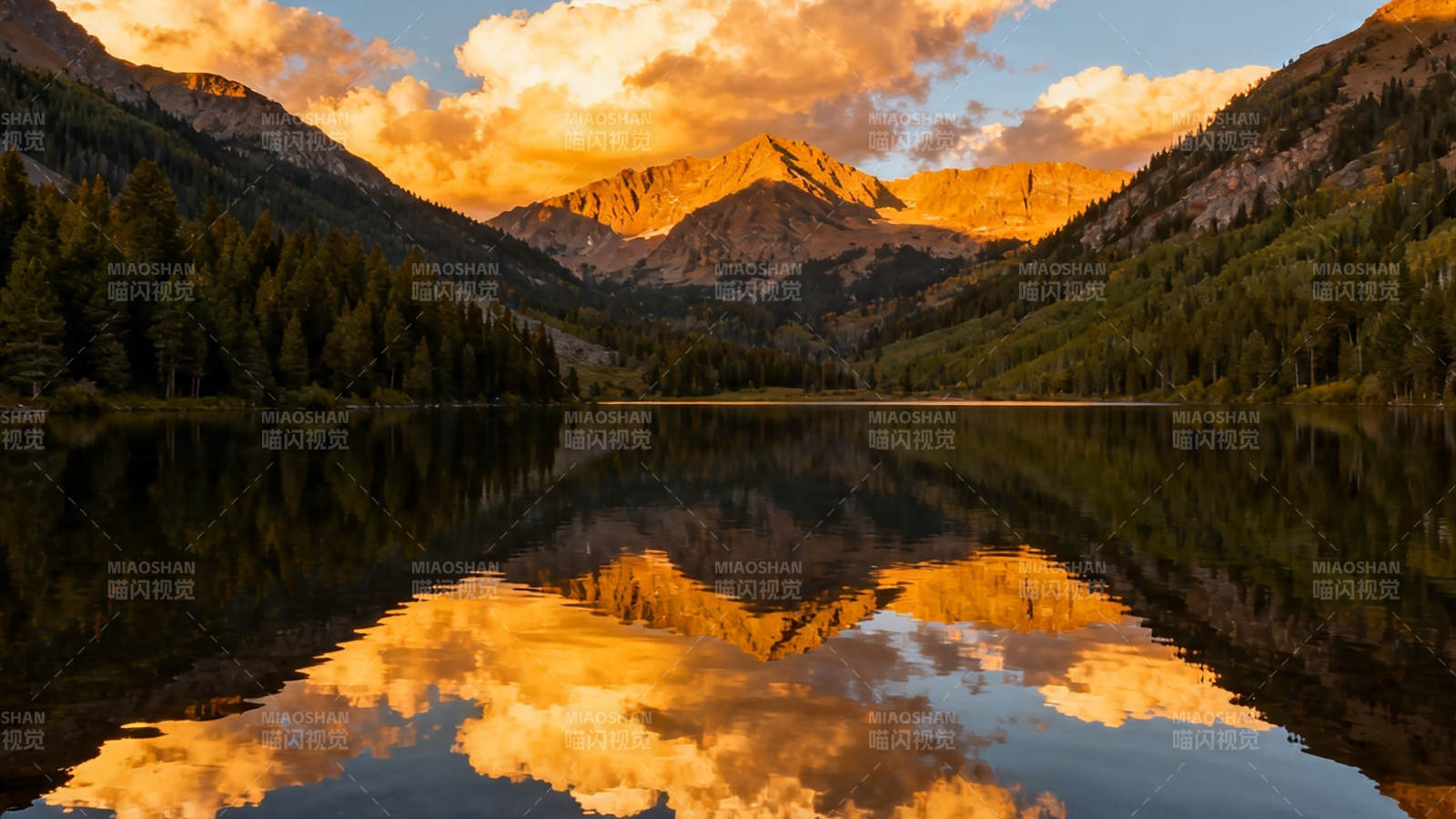 湖光山色映金霞图片