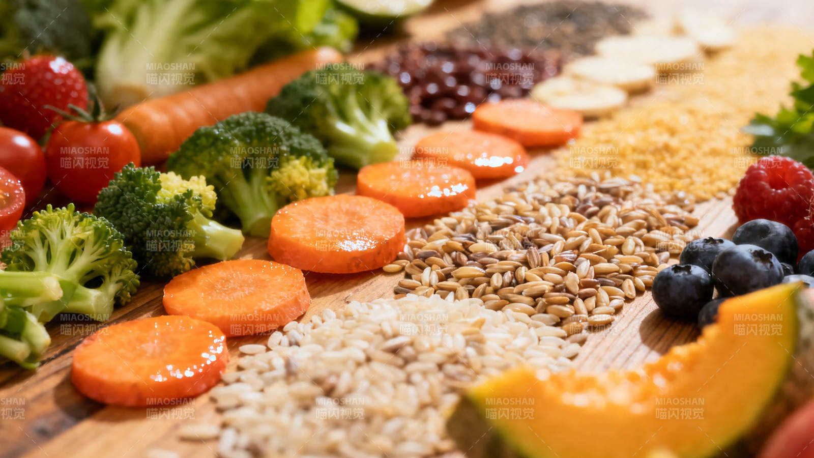 健康食材拼盘 蔬果谷物荟萃图片