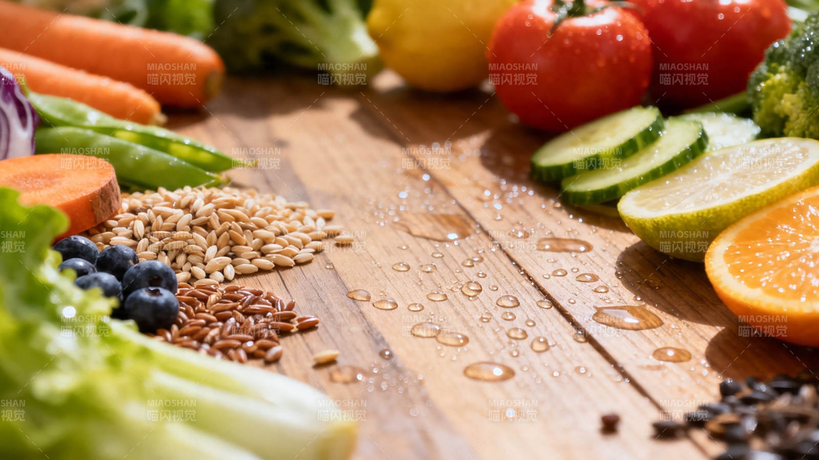 新鲜蔬果谷物 健康饮食之选图片