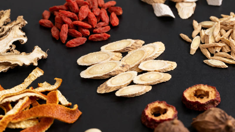 中药材拼盘 枸杞黄芪陈皮等图片