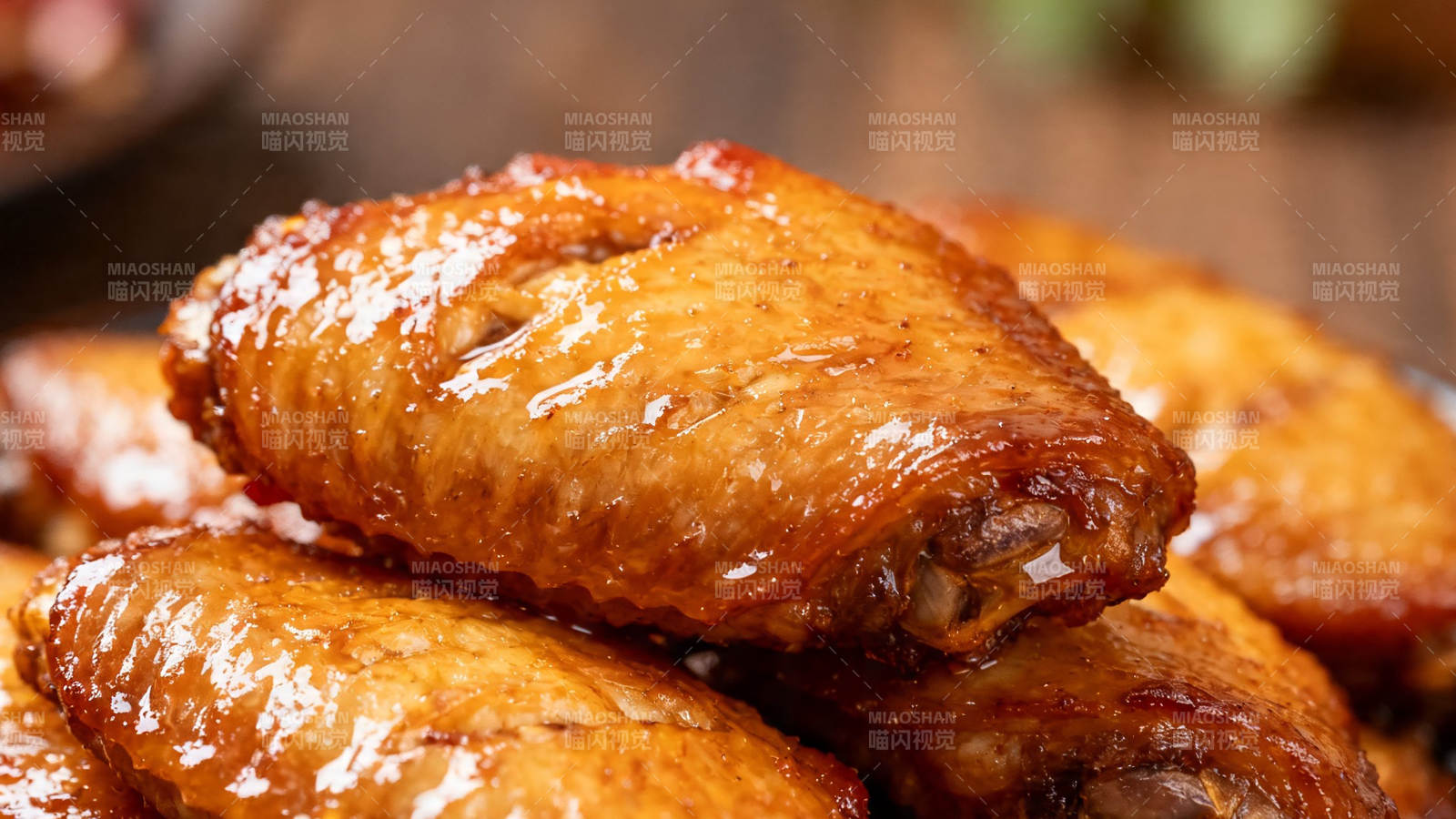 蜜汁鸡翅 香嫩诱人图片