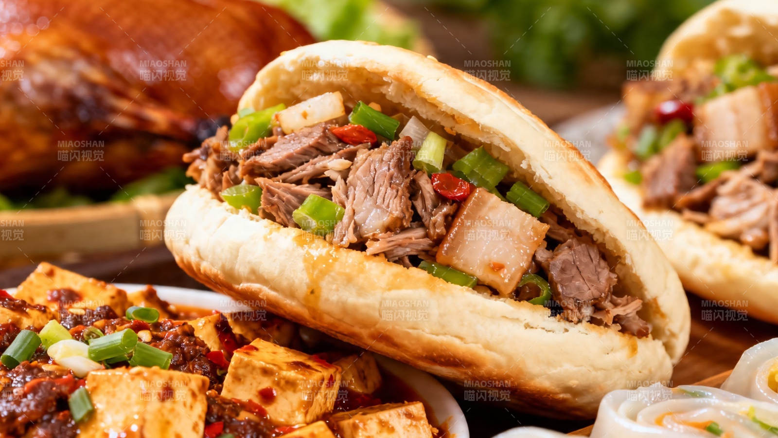 肉夹馍配麻婆豆腐 香图片