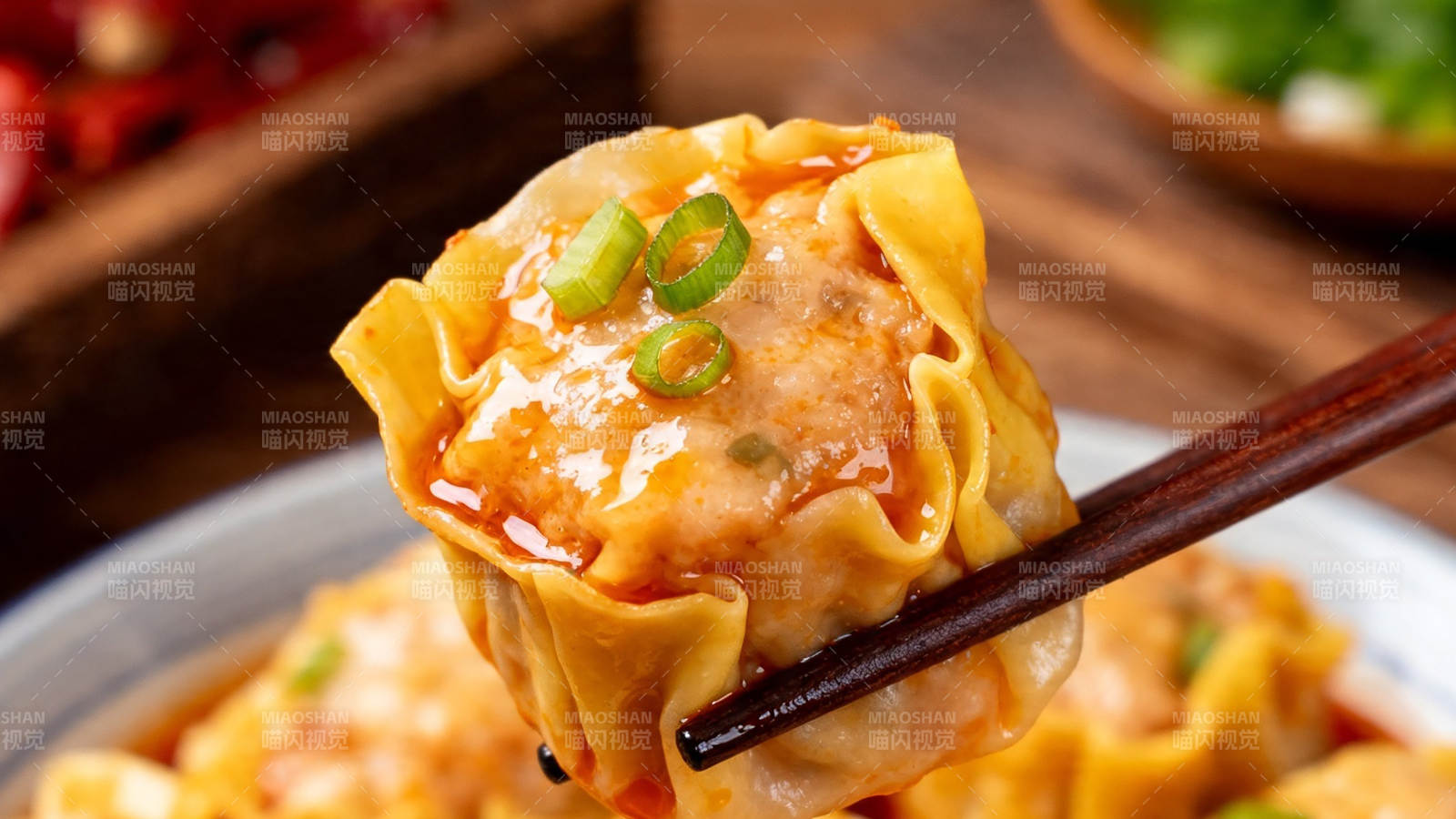 红油抄手 鲜香诱人图片