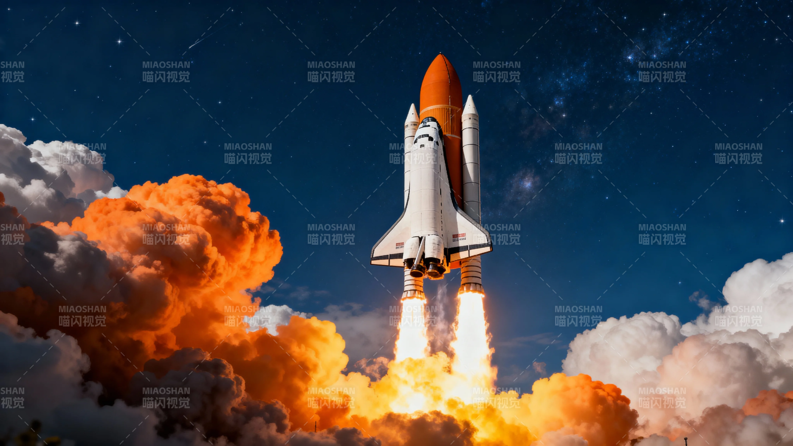 航天飞机升空 烈焰穿云图片