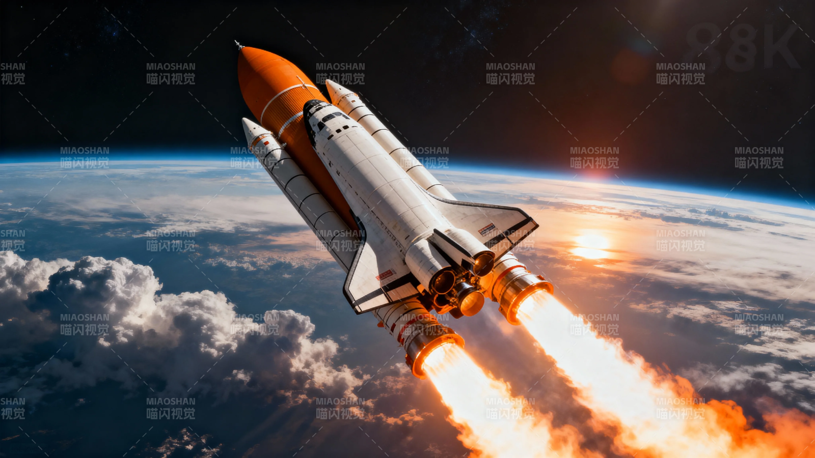 航天飞机升空 烈焰划破苍穹图片