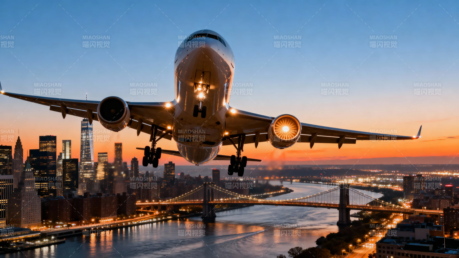 飞机夜降城市上空图片