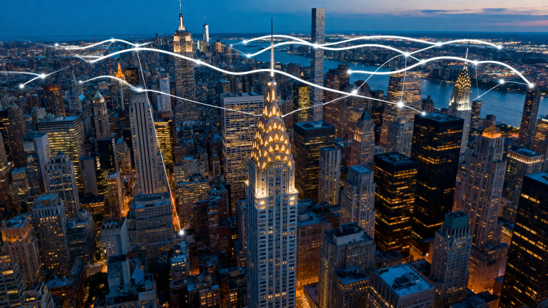 夜幕下的城市光网图片