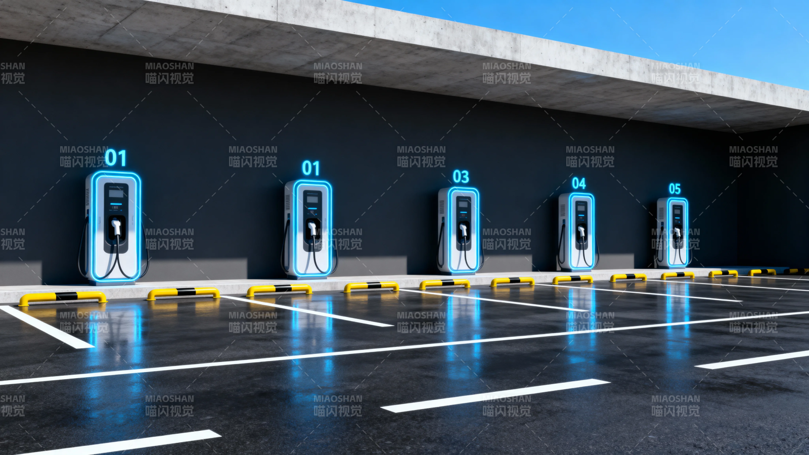 电动车充电站夜景图片