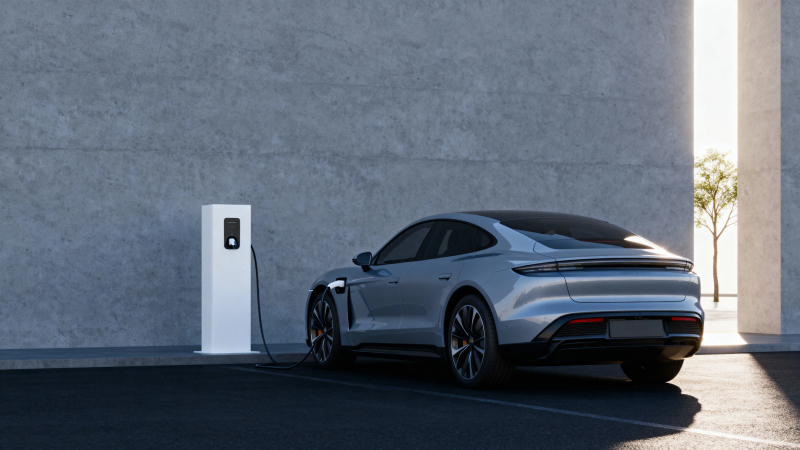 银车充电 光影静谧图片