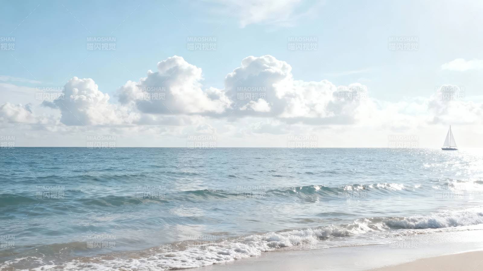 海天一色 帆影点点图片