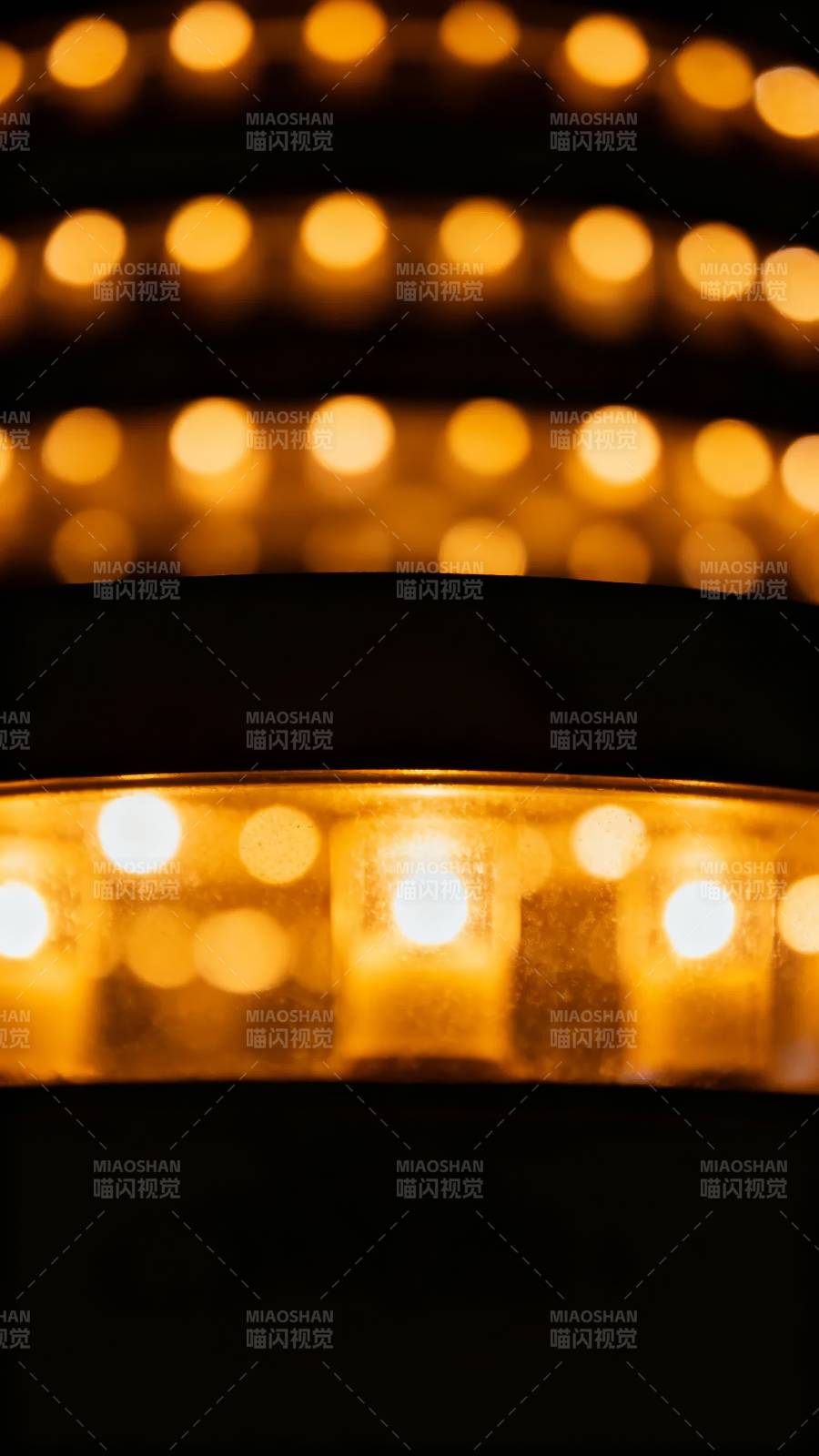 烛光摇曳 温暖如梦图片