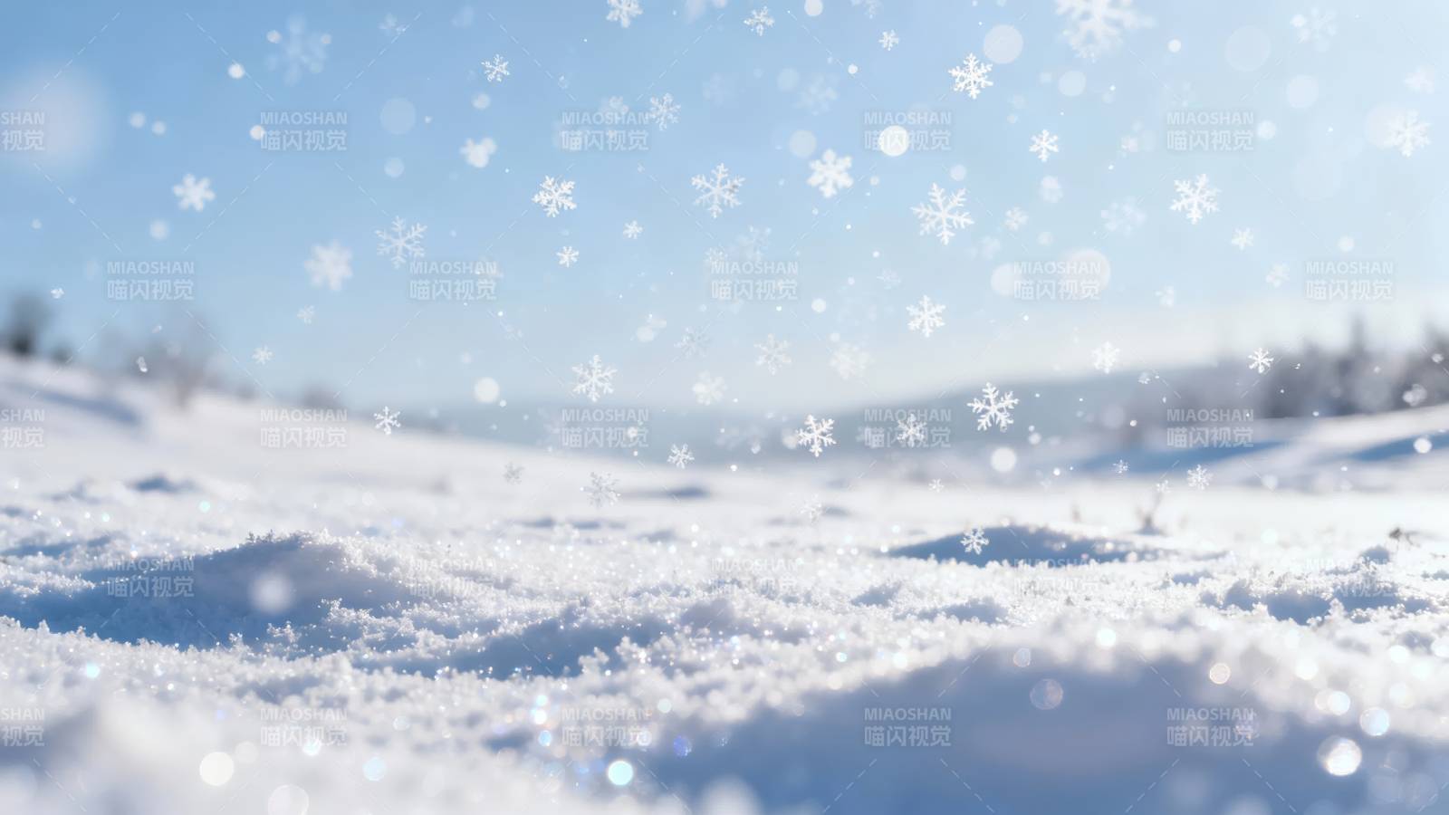 雪落晴空 冬日静美图片