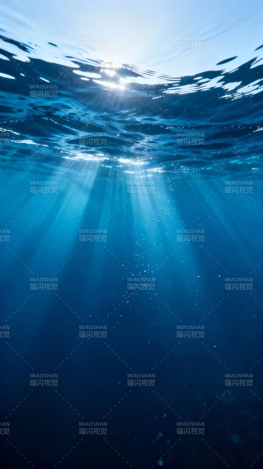 深海光束 静谧蔚蓝世界图片