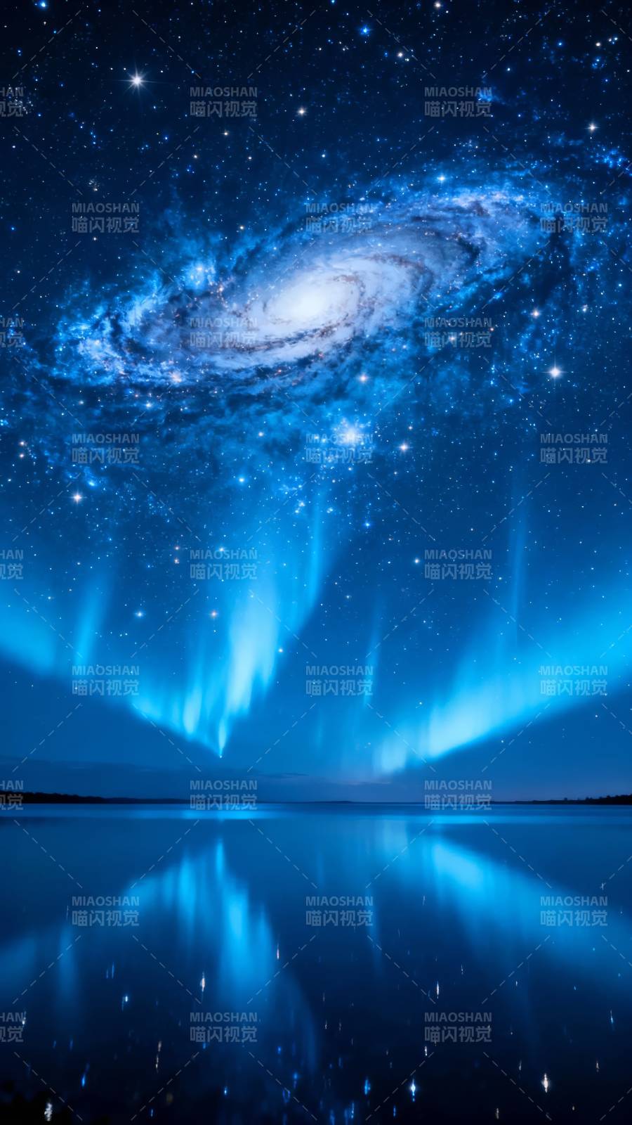 星河极光映湖夜图片