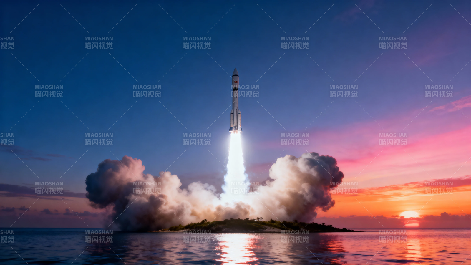 火箭升空 霞光映海图片
