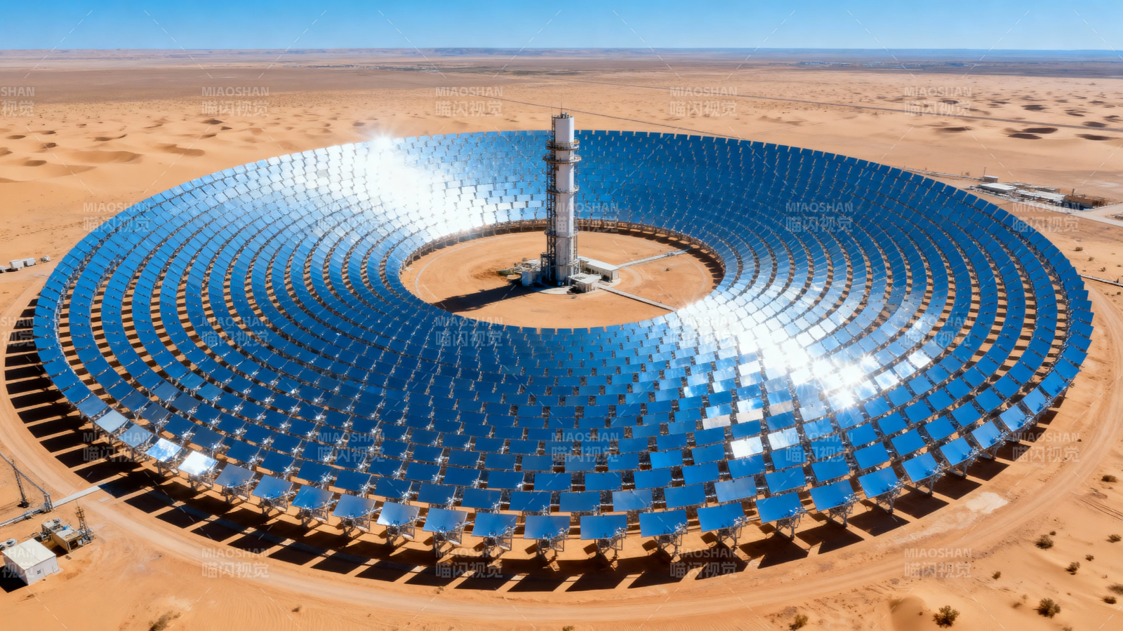 沙漠中的太阳能塔式电站图片