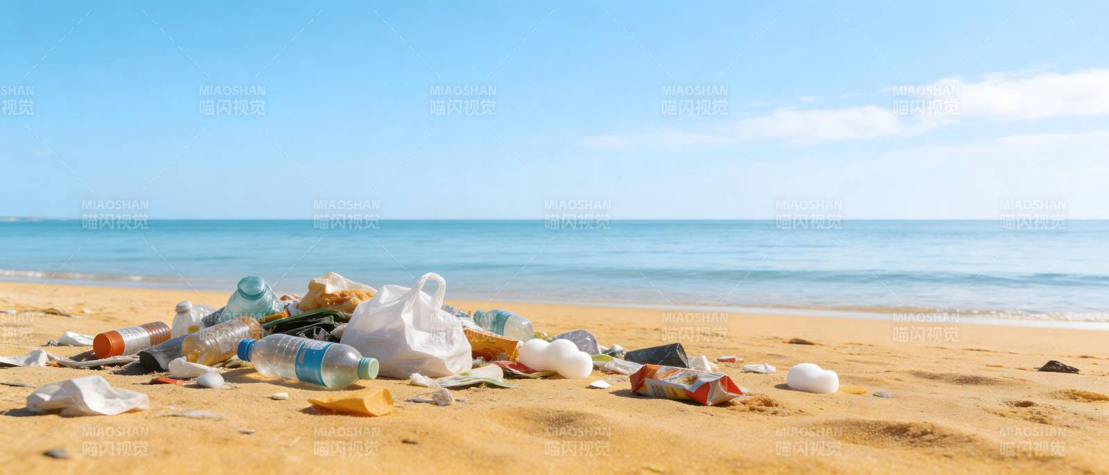 海滩垃圾触目惊心图片