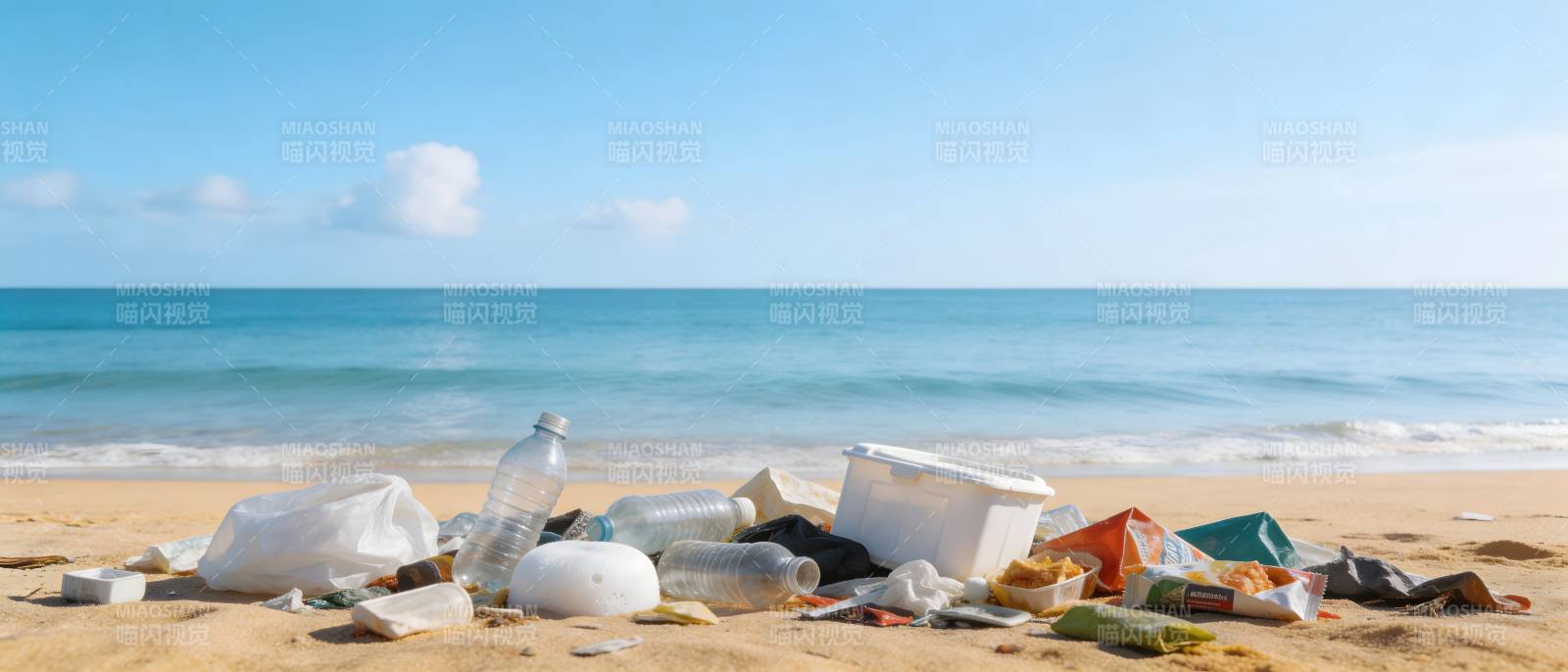 海滩垃圾污染严重图片