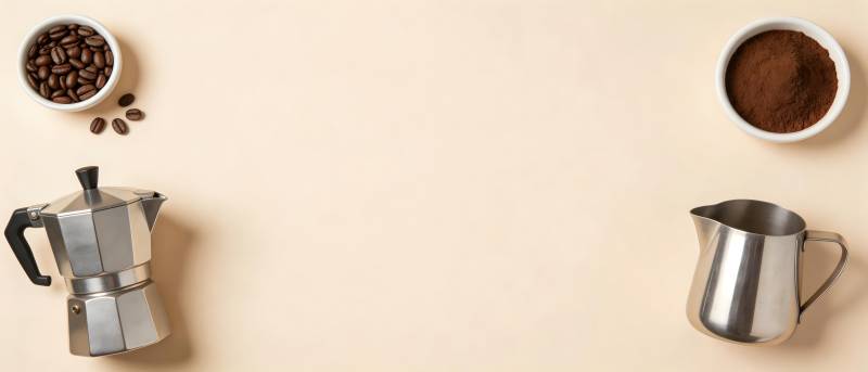 咖啡器具与原料静物图图片