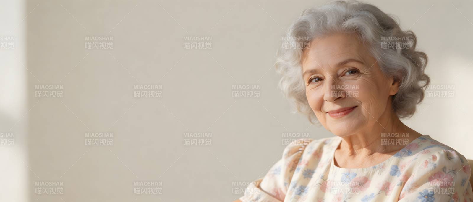 银发微笑 岁月温柔图片