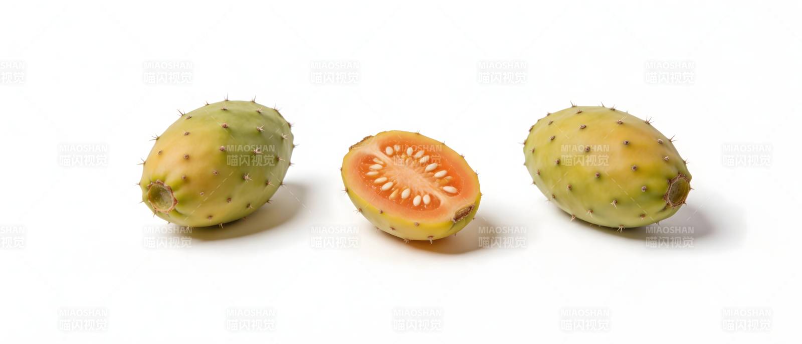 仙人掌果 切开见橙红果肉图片